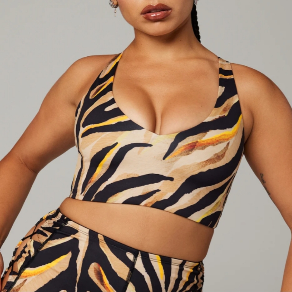 savage x Fenty Stylish Animal Print Crop Top